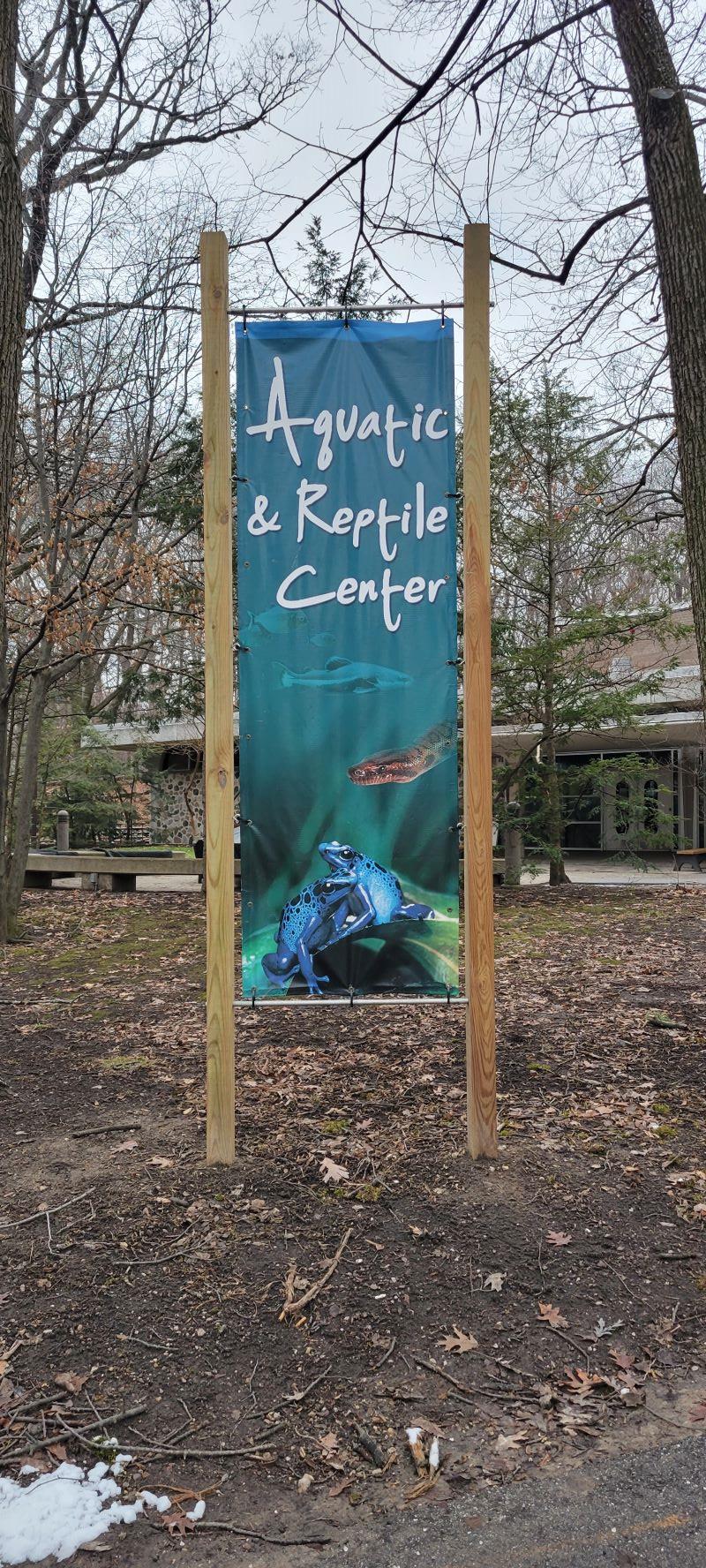 pole banner